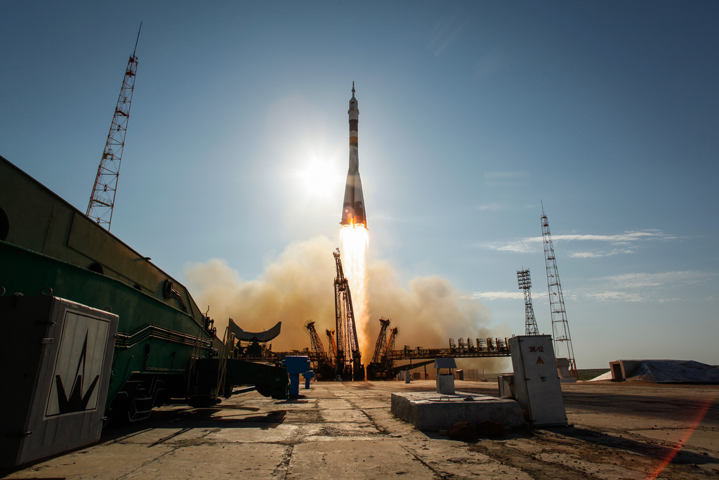 New US-Russian Crew Arrives at Space Station